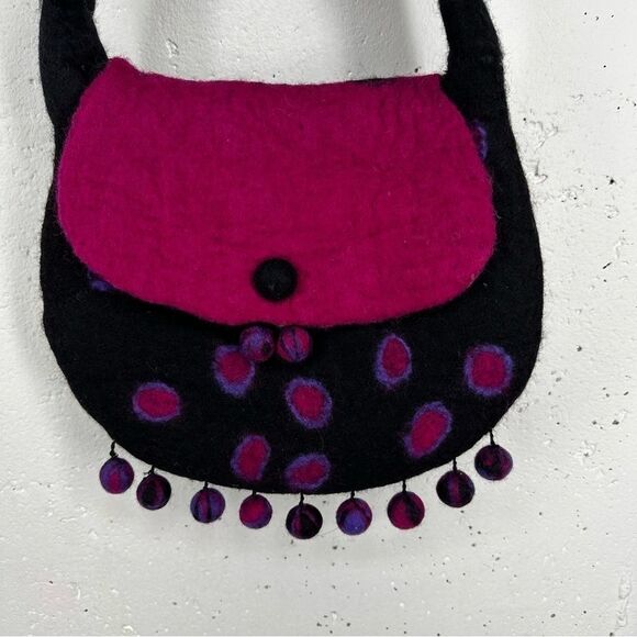 Rising Tide Black Fuchsia purple wool bohemian shoulder bag - Picture 1 of 9